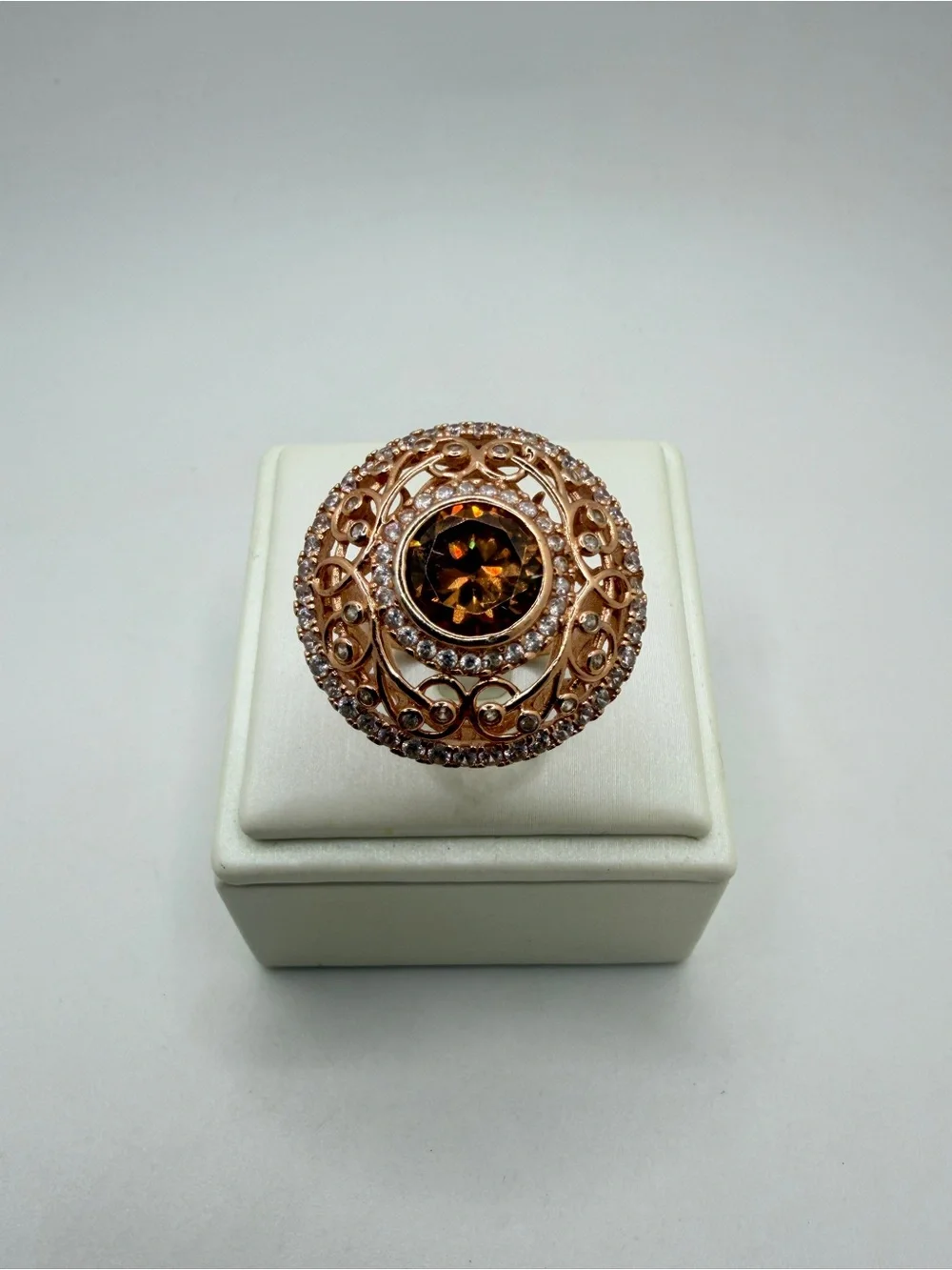 10mm faceted glass brown 